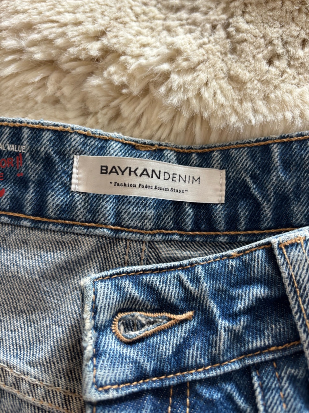 NWOT Women’s Blue Denim Jeans - Relaxed Wide Leg - Picture 5 of 6